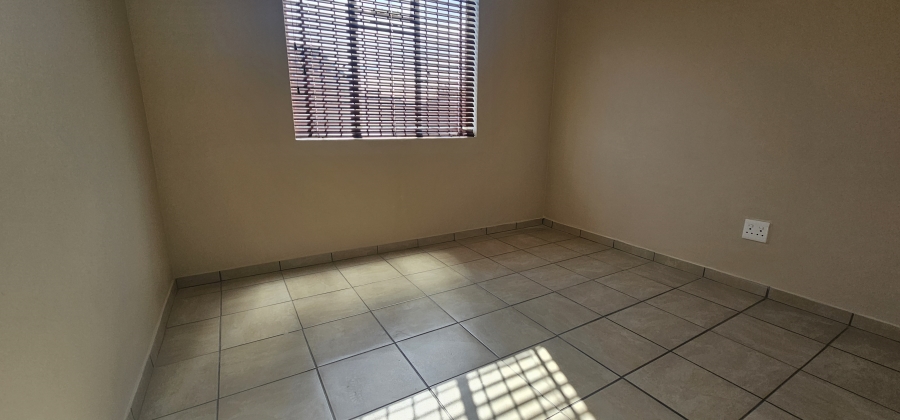 2 Bedroom Property for Sale in Hartebeesfontein Western Cape